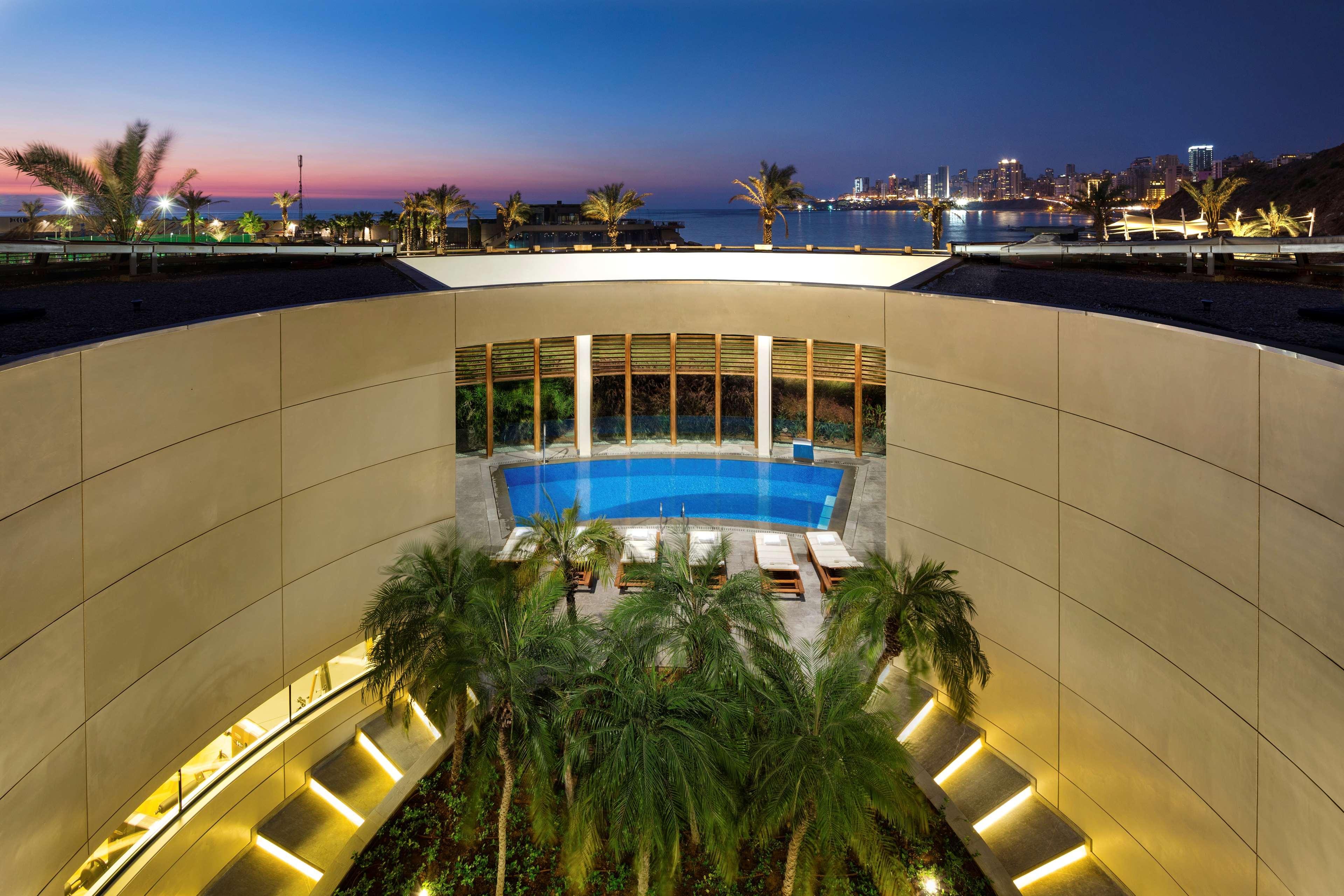 Kempinski Summerland Hotel & Resort Beirut Exteriör bild