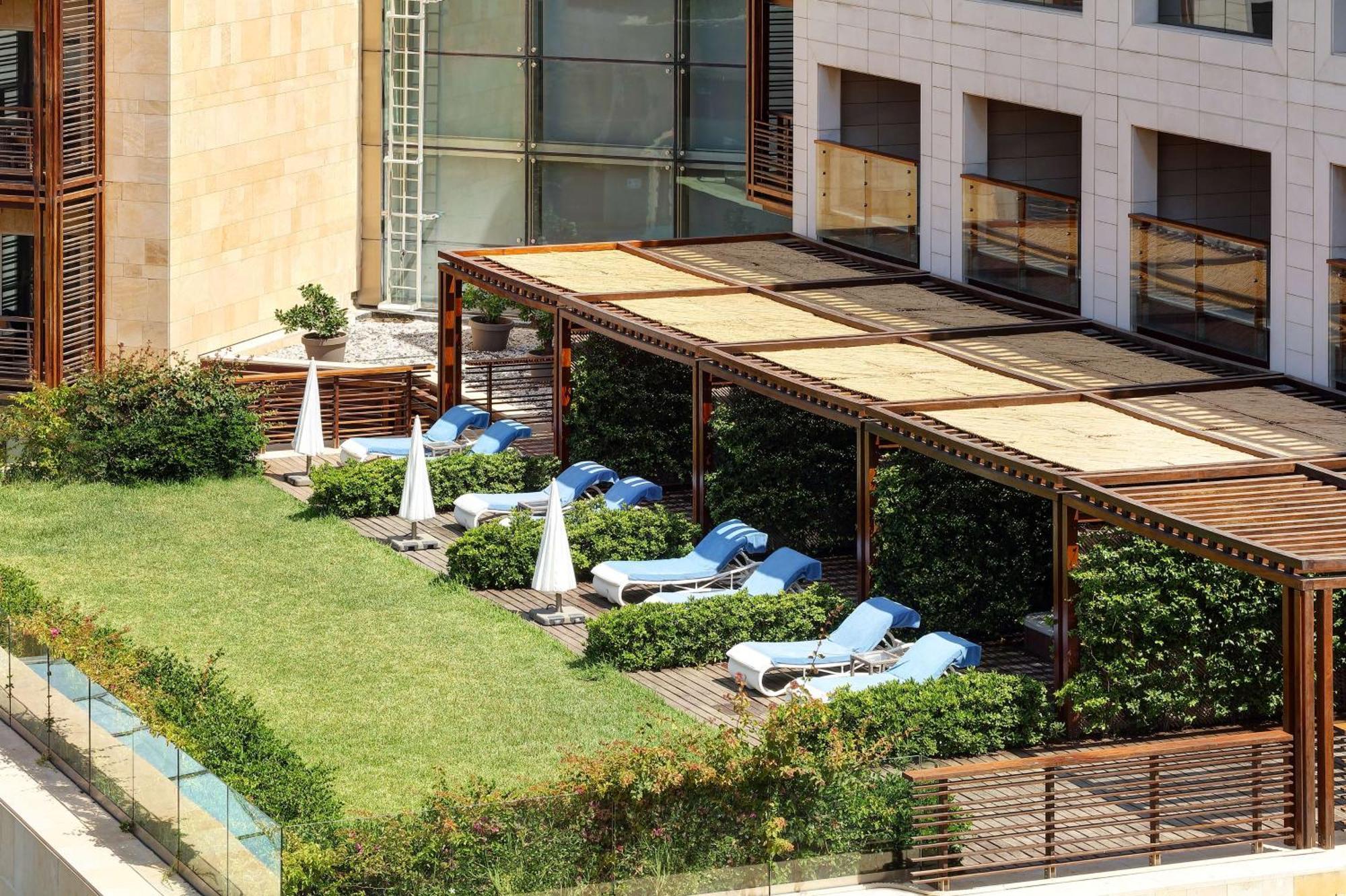 Kempinski Summerland Hotel & Resort Beirut Exteriör bild